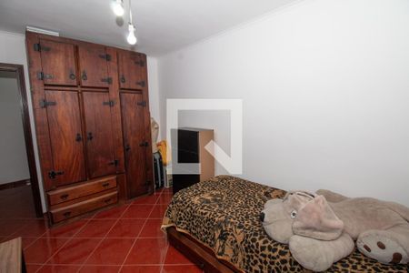 Casa à venda com 180m², 3 quartos e 3 vagas Casa à venda com 180m², 3 quartos e 3 vagasQuarto 1