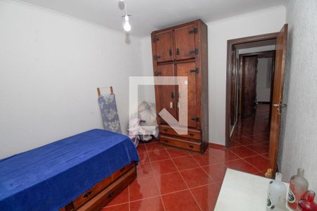 Casa à venda com 180m², 3 quartos e 3 vagas Casa à venda com 180m², 3 quartos e 3 vagasQuarto 2