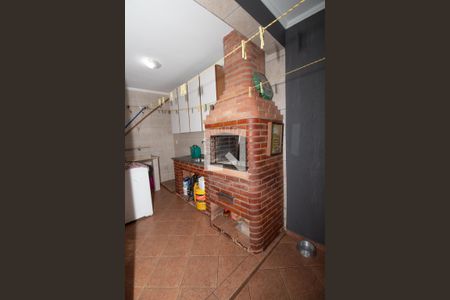 Casa à venda com 180m², 3 quartos e 3 vagas Casa à venda com 180m², 3 quartos e 3 vagasEspaço Churrasqueira