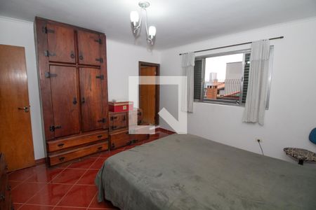 Casa à venda com 180m², 3 quartos e 3 vagas Casa à venda com 180m², 3 quartos e 3 vagasSuíte