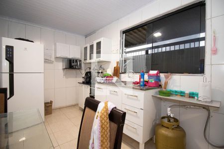 Cozinha  de casa para alugar com 1 quarto, 55m² em Riacho Fundo Ii, Brasília