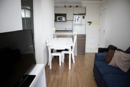 Sala de apartamento à venda com 3 quartos, 58m² em Vila Medeiros, São Paulo