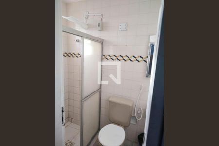 Banheiro de apartamento para alugar com 1 quarto, 41m² em Saúde, Salvador