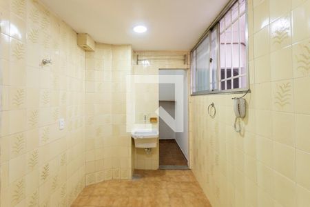 Apartamento para alugar com 71m², 2 quartos e sem vagaCozinha