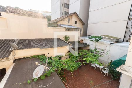 Apartamento para alugar com 71m², 2 quartos e sem vagaVista