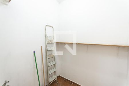 Apartamento para alugar com 71m², 2 quartos e sem vagaQuarto de Serviço