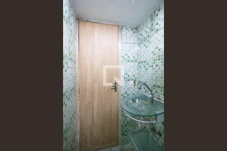 Apartamento à venda com 49m², 3 quartos e 1 vaga Apartamento à venda com 49m², 3 quartos e 1 vagaBanheiro