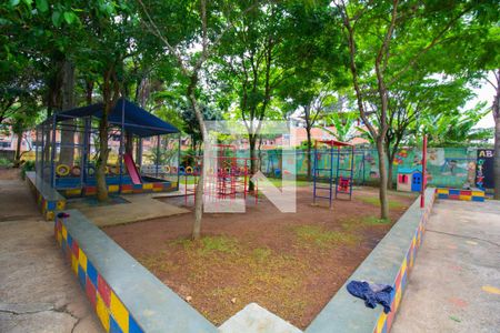 Apartamento à venda com 49m², 3 quartos e 1 vaga Apartamento à venda com 49m², 3 quartos e 1 vagaÁrea Comum - Playground