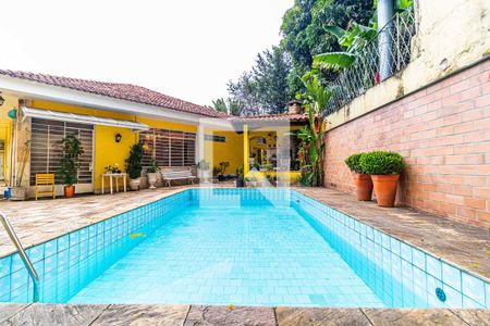 Casa de condomínio à venda com 512m², 3 quartos e 4 vagasÁrea Externa