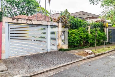 Casa de condomínio à venda com 512m², 3 quartos e 4 vagasFachada