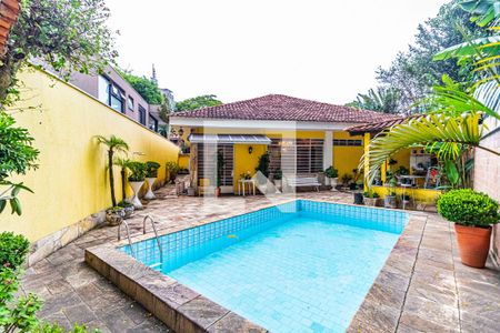 Casa de condomínio à venda com 512m², 3 quartos e 4 vagasÁrea Externa