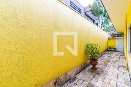 Casa de condomínio à venda com 512m², 3 quartos e 4 vagasÁrea Externa