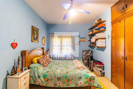 Casa de condomínio à venda com 512m², 3 quartos e 4 vagasQuarto 2