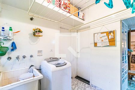 Casa de condomínio à venda com 512m², 3 quartos e 4 vagasÁrea de Serviço