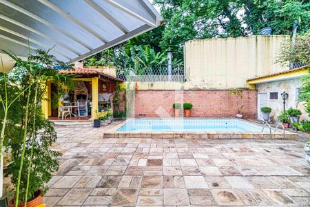 Casa de condomínio à venda com 512m², 3 quartos e 4 vagasÁrea Externa