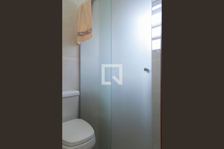 Casa à venda com 265m², 3 quartos e 3 vagas Casa à venda com 265m², 3 quartos e 3 vagasBanheiro Quarto 2