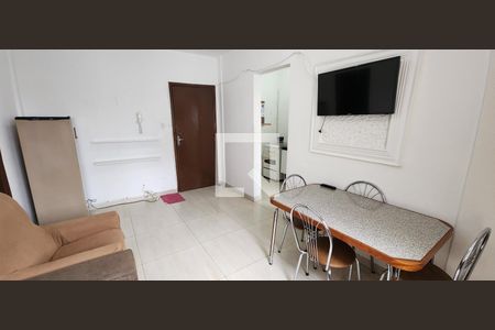 Sala de apartamento para alugar com 1 quarto, 50m² em Itararé, Santos