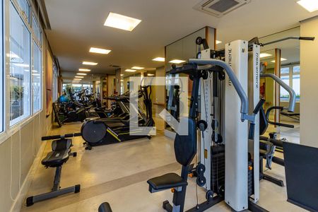 Apartamento à venda com 133m², 3 quartos e 2 vagas Apartamento à venda com 133m², 3 quartos e 2 vagasAcademia