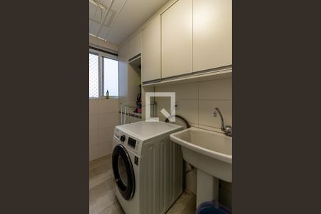 Apartamento à venda com 133m², 3 quartos e 2 vagas Apartamento à venda com 133m², 3 quartos e 2 vagasÁrea de Serviço