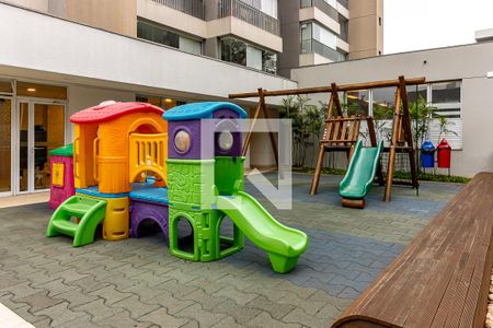 Apartamento à venda com 133m², 3 quartos e 2 vagas Apartamento à venda com 133m², 3 quartos e 2 vagasPlayground