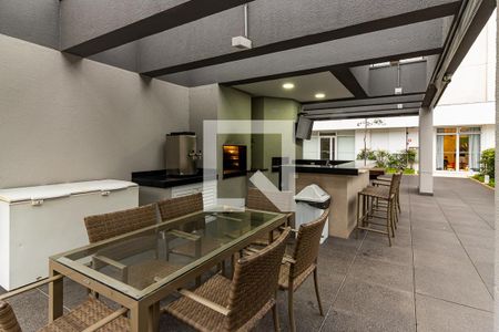 Apartamento à venda com 133m², 3 quartos e 2 vagas Apartamento à venda com 133m², 3 quartos e 2 vagasChurrasqueira