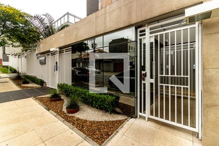 Apartamento à venda com 133m², 3 quartos e 2 vagas Apartamento à venda com 133m², 3 quartos e 2 vagasFachada e portaria