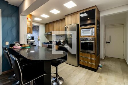 Apartamento à venda com 133m², 3 quartos e 2 vagas Apartamento à venda com 133m², 3 quartos e 2 vagasCozinha