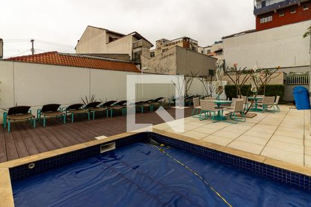 Apartamento à venda com 133m², 3 quartos e 2 vagas Apartamento à venda com 133m², 3 quartos e 2 vagasPiscina