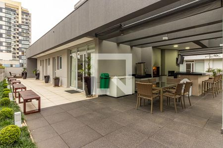 Apartamento à venda com 133m², 3 quartos e 2 vagas Apartamento à venda com 133m², 3 quartos e 2 vagasChurrasqueira