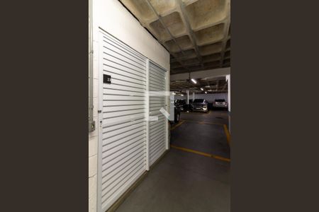 Apartamento à venda com 133m², 3 quartos e 2 vagas Apartamento à venda com 133m², 3 quartos e 2 vagasDepósito