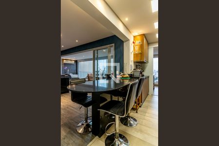 Apartamento à venda com 133m², 3 quartos e 2 vagas Apartamento à venda com 133m², 3 quartos e 2 vagasCozinha