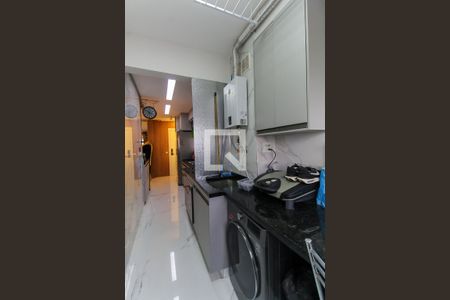 Apartamento à venda com 75m², 2 quartos e 1 vaga Apartamento à venda com 75m², 2 quartos e 1 vagaÁrea de Serviço