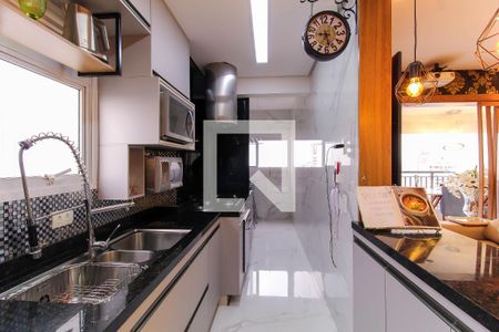 Apartamento à venda com 75m², 2 quartos e 1 vaga Apartamento à venda com 75m², 2 quartos e 1 vagaCozinha