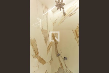 Apartamento à venda com 75m², 2 quartos e 1 vaga Apartamento à venda com 75m², 2 quartos e 1 vagaBanheiro