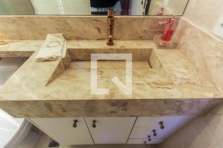 Apartamento à venda com 75m², 2 quartos e 1 vaga Apartamento à venda com 75m², 2 quartos e 1 vagaBanheiro da Suíte 2