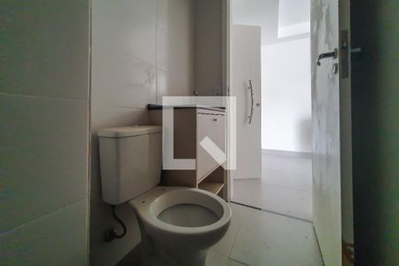 Apartamento à venda com 33m², 2 quartos e sem vagaBanheiro