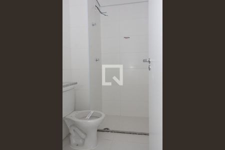 Banheiro de kitnet/studio à venda com 1 quarto, 24m² em Butantã, São Paulo