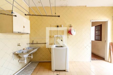 Casa à venda com 236m², 3 quartos e 3 vagasÁrea de Serviço