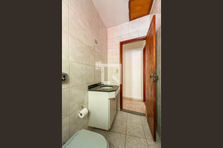 Casa à venda com 236m², 3 quartos e 3 vagasBanheiro - Edícula