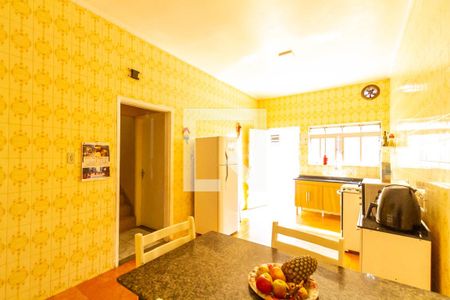 Casa à venda com 236m², 3 quartos e 3 vagasCozinha