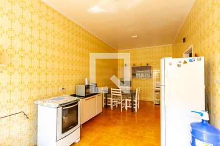 Casa à venda com 236m², 3 quartos e 3 vagasCozinha