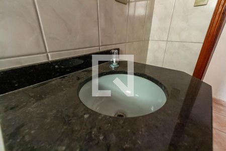 Casa à venda com 236m², 3 quartos e 3 vagasBanheiro - Edícula