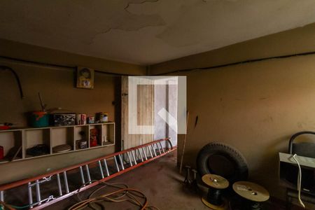 Casa à venda com 236m², 3 quartos e 3 vagasQuarto de Serviço