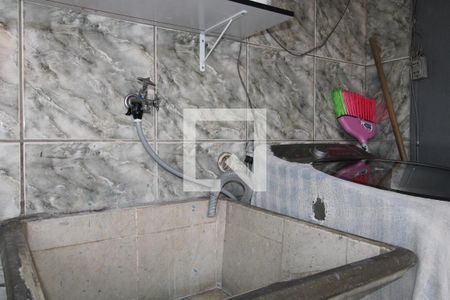 Casa à venda com 250m², 3 quartos e 2 vagasÁrea de Serviço