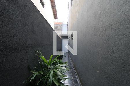 Casa à venda com 250m², 3 quartos e 2 vagasCorredor