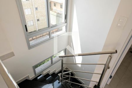 Apartamento à venda com 116m², 2 quartos e 2 vagasEscada