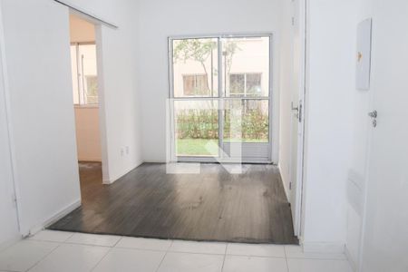 Sala de apartamento à venda com 2 quartos, 57m² em Vila Sabrina, São Paulo