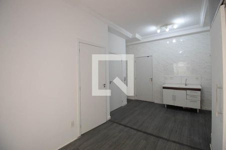 Sala / Cozinha  de apartamento para alugar com 2 quartos, 57m² em Vila Sabrina, São Paulo