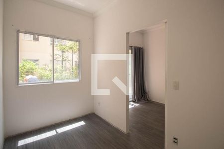 Apartamento para alugar com 2 quartos, 57m² em Vila Sabrina, São Paulo
