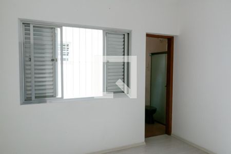 Casa à venda com 168m², 3 quartos e 2 vagasSuíte 2